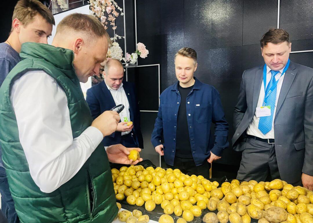 «Август» провел масштабное обучение для картофелеводов