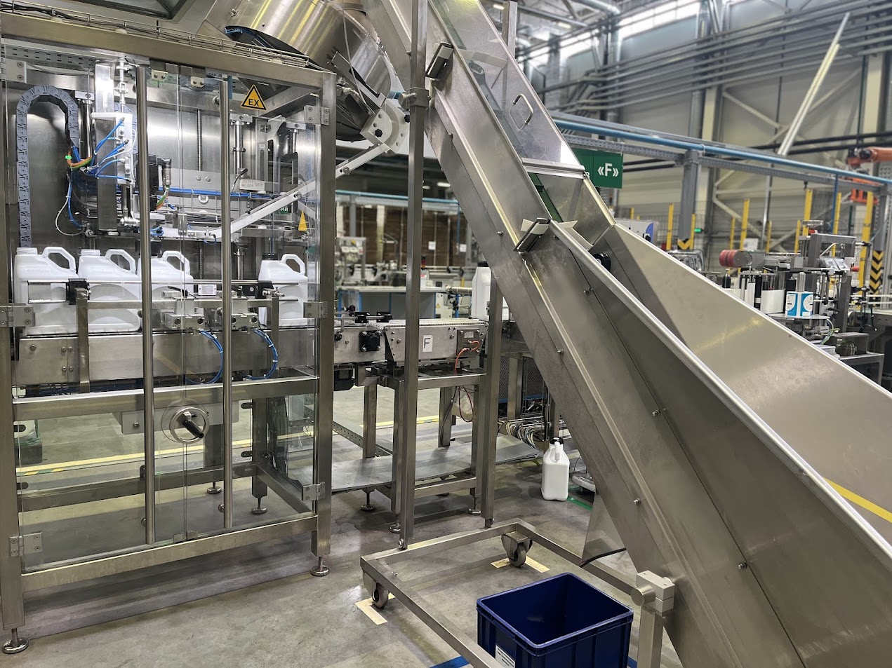 Завод «Август-Алабуга» по итогам сезона выпустил 20,5 млн литров препаратов для защиты растений